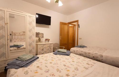 Casa Rural El Abuelo Mauri en Toledo ,finca privada sin vecinos, piscina y total libertad - Photo 71