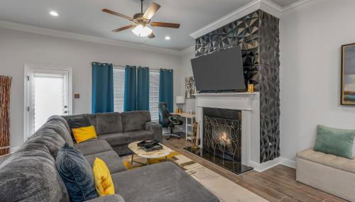 Modern Regional Art Gallery Home - Spacious & New! Tv in each room - Foto 4