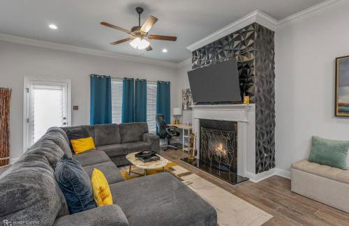 Modern Regional Art Gallery Home - Spacious & New! Tv in each room - Foto 4