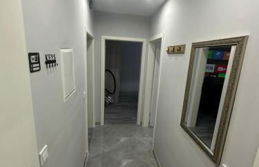 Stylish Home Theater Apartment 3 - Foto 11