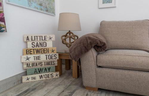 Grassholm Cottage with Hot Tub - Dog Friendly - Foto 8