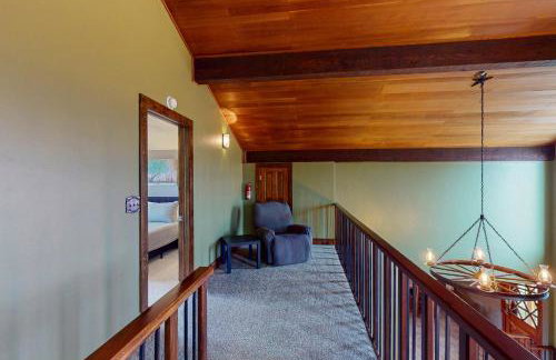 Pioneer Ridge - Photo 13