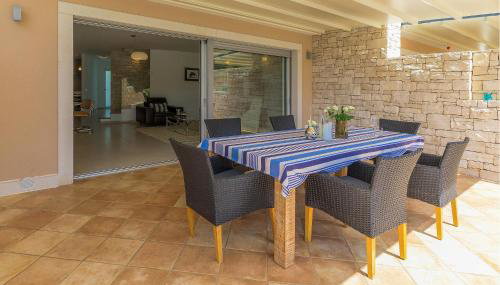 3 Bedroom Lovely Home In Umag - Photo 3