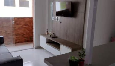 Apto familiar c/ piscina, próx as praias reg Sul - Foto 2