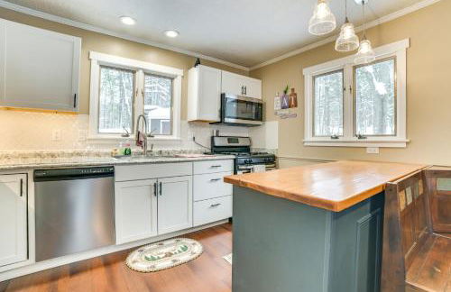 Private Hot Tub and Deck Gaylord Family Home! - Foto 8