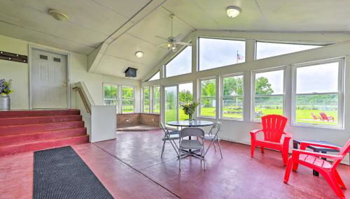 Stunning Wisconsin Retreat on Active Farm! - Foto 4