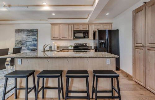 New Listing 2BR 2BA Condo - Mountain Views - Foto 34