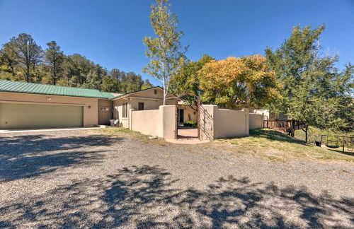 Docs Retreat in Ruidoso Downs with Mtn Views - Foto 37