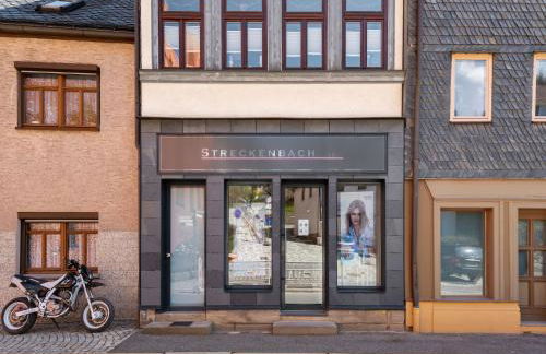 Stilvoll übernachten in Sonneberg - Foto 38