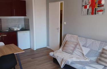 Appartement cosy wifi et piscine au porte de Rodez - Photo 1