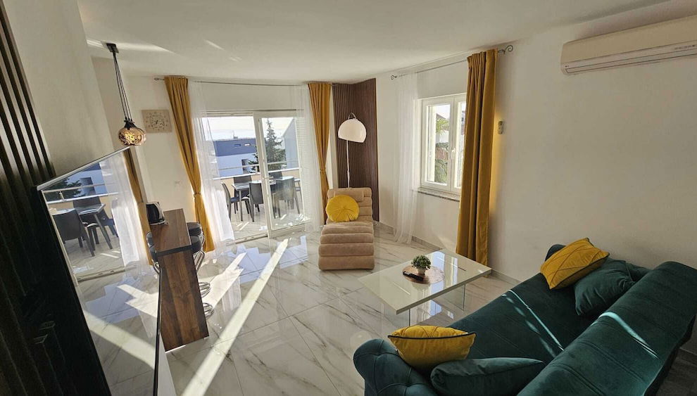 Apartment with terrace Roko - Foto 1, Imagen principal