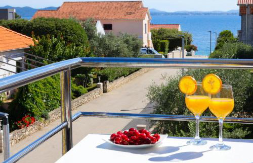 Villa Pino with Pool, Sauna & Jacuzzi - Foto 50