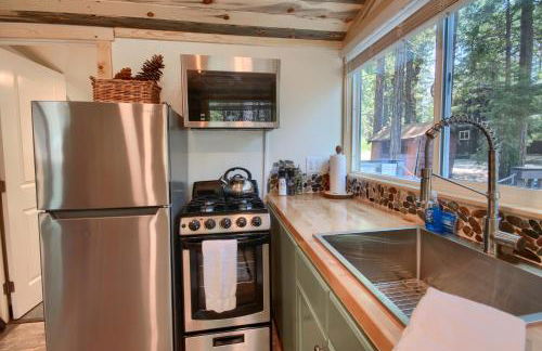 Beetlebark Bungalow- Inside Yosemite w/ hot tub EV charging cable - Foto 20