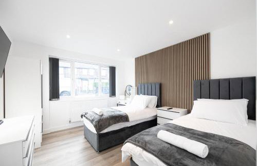 Modern 5-Bed Home EV City Centre 10 min - Foto 20