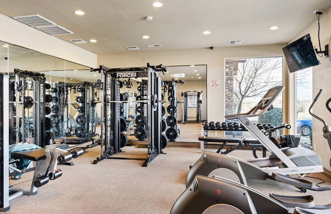 Touch of Class Stunning 5 Bdr! - Photo 50