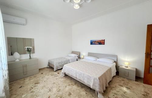 Villa Sole near the sandy beach, parking & wifi - Foto 21