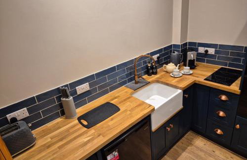 Charming 1 bed Peak District Barn Conversion - Photo 26