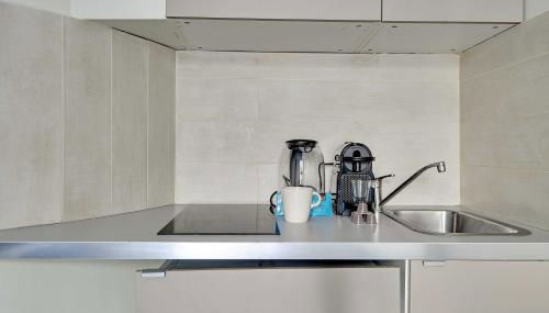 Comfort studio at Gare de l Est - Foto 4, stove