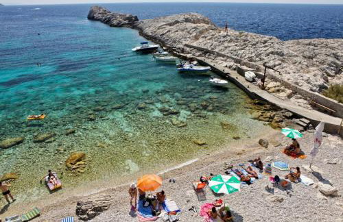 Robinson Elizabeta - Photo 19