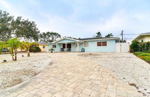 Private Hot Tub Breezy Seminole Stay! - Foto 33