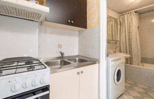 Cozy Home In Klada With Kitchen - Foto 12