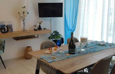 Seaside Breeze Apartment - Photo 17