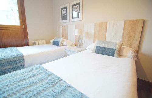 Piso Grande y Luminoso en el Casco Viejo de Bilbao - Foto 12