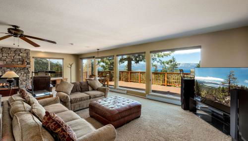 Tudor Lodge - Photo 3