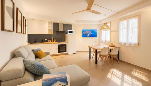 MobyDick, central, Walk to the Beach, Private Parking - Foto 4