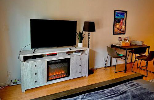 Modern Mountain Studio in the Heart of Park City - Photo 10