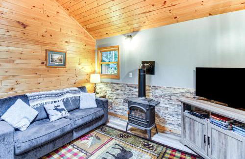 Sauna and Deck Wooded Cabin on Lake Vermilion! - Foto 6