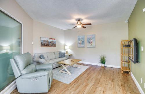 Walk to the Beach! New Smyrna Hideaway with Patio - Foto 5