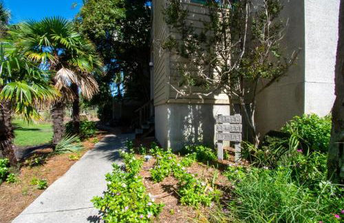 188 Beach Club Villa - Photo 46