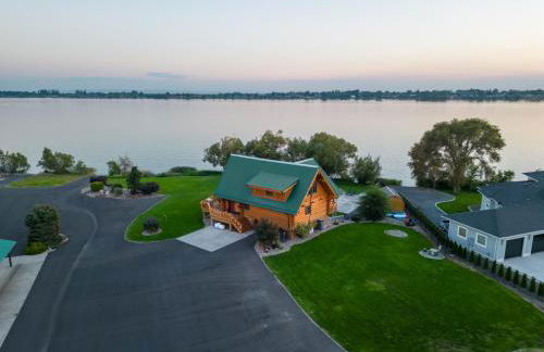 Lakefront Cabin, HotTub, Boat Launch - Foto 23