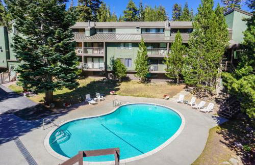 St Anton Wooded View 1-Bedroom Condos with Complimentary Hot Drinks - Photo 13