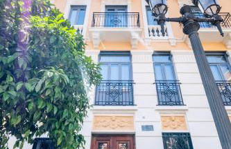 New and Modern Apartment with Comfy Beds - Photo 37