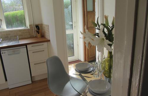 Imagination by Olauda SA - 3 bed House with Free Parking - Foto 33