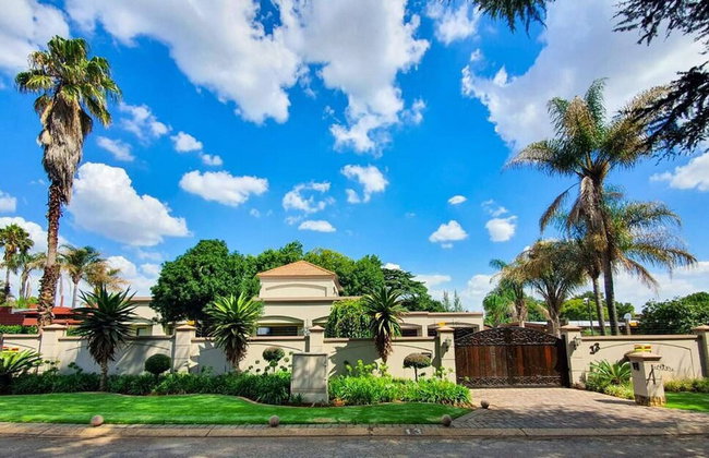 Or Tambo Airport Holiday Home - Foto 1