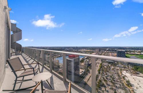 2BR Ocean Penthouse - Private Terrace & Hot Tub - Foto 32