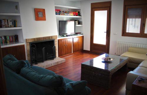 Casa rural Laguna de Uña - Foto 17