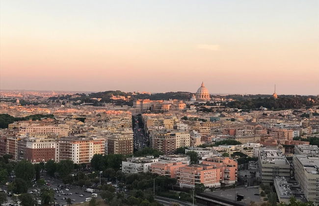 Moonlight Inn Guest House - Photo 44