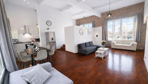 City Centre Apt - Sleeps 6, Parking, Shops & Trains - Foto 3