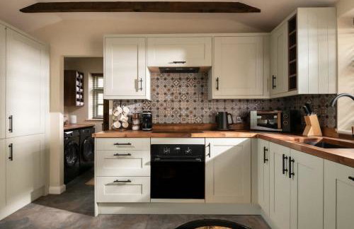 Homestead - Cosy Cotswolds Cottage with Hot Tub - Foto 23