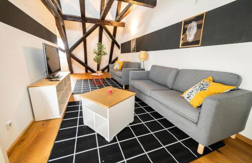 FullHouse - Halle - R17 - 111sqm Loft - 8 Beds for 10 guests - Foto 3