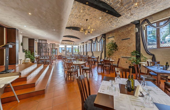 Flora hotel apartments - Photo 50