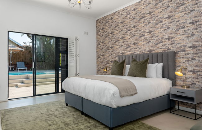 Luxury Oasis, Lifestyle Villa, Pool & Gym - Photo 2