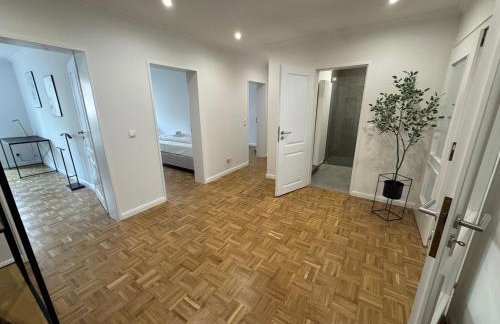 MEL&BENS Modern Oak-Apartments für bis zu 12 Personen - Foto 33