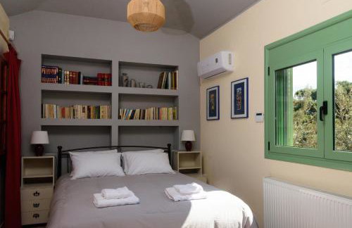 Eleni's House - Photo 31