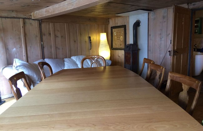 400 Year Old Swiss Chalet - Foto 12