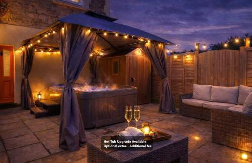 Annexe with Courtyard & Hot Tub Option - Foto 1